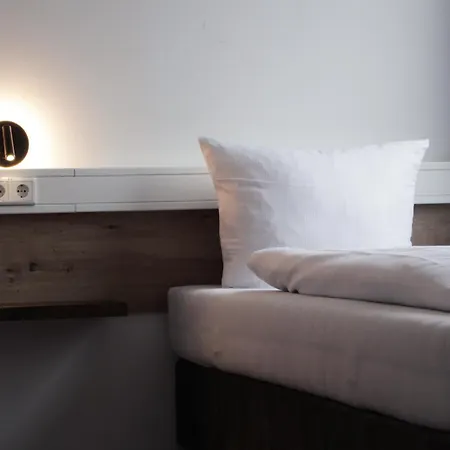 Apartment Hive - Direkt An Der Messe Hannover