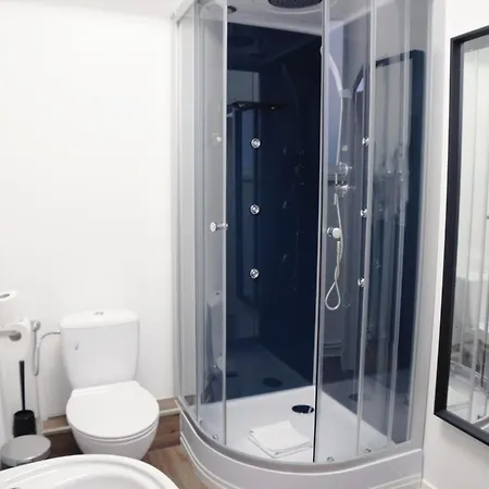 Apartment Hive - Direkt An Der Messe Hannover